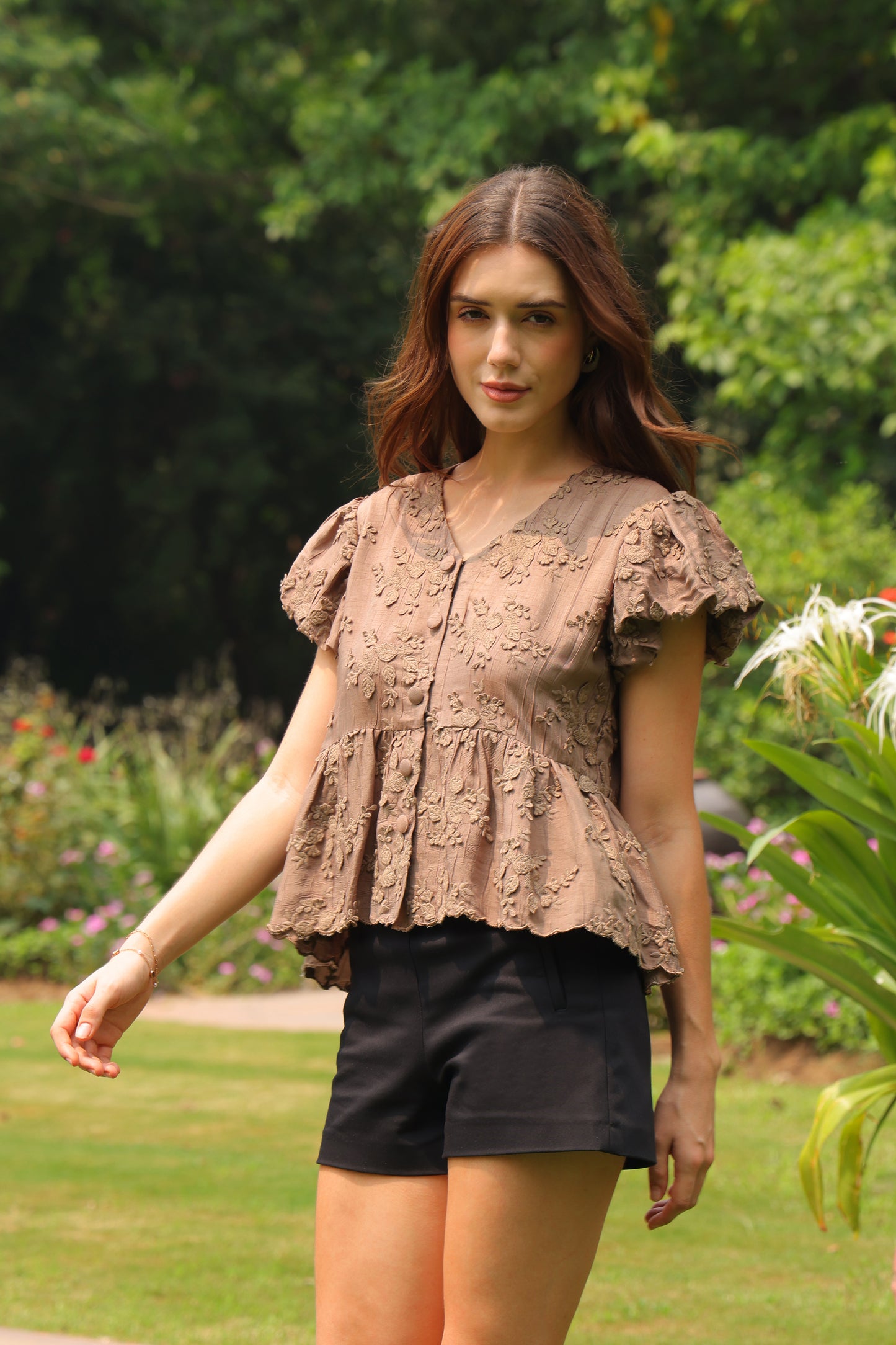 Stella Appliqué Top (Mocha Brown)
